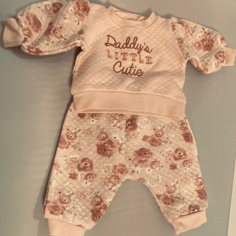 Kyle & Deena Floral Baby Outfit